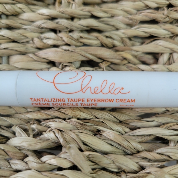 Chella Eyebrow Creme Wand Tantalizing Taupe w/ Angeled Brush BNIB ToGo Friendly - Picture 4 of 6